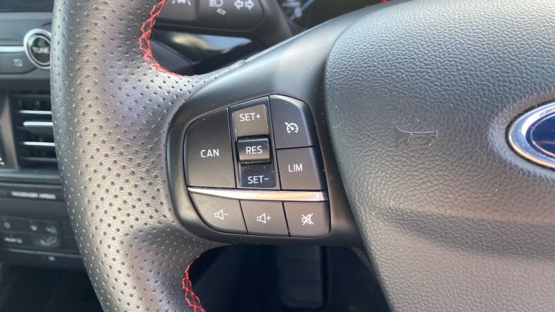 Ford Focus 1.0 EcoBoost 125 ST-Line 5dr Petrol Hatchback